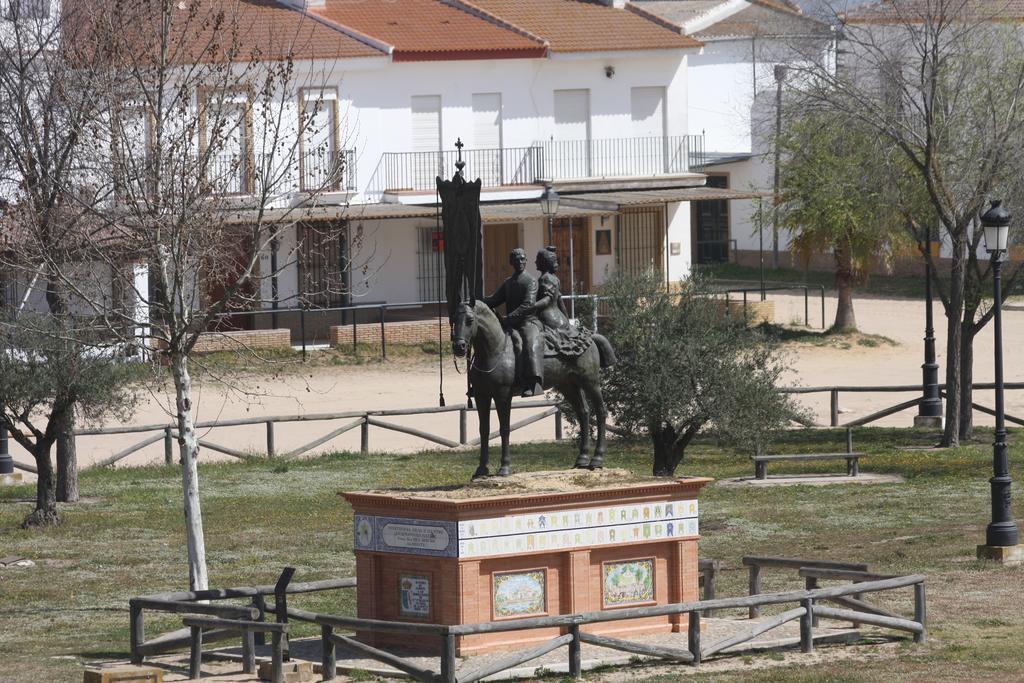 El Rocío Casa Rural El Sombrero מראה חיצוני תמונה